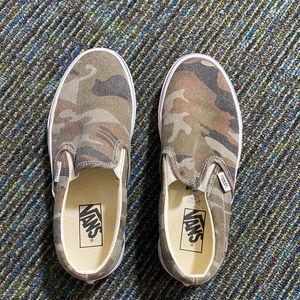 Vans camo slip ons